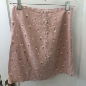 Brandy Melville Skirt!